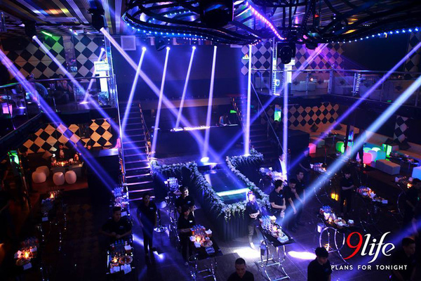 Giải pháp dàn âm thanh Đa phương tiện cho Bar (TS-9404HT)